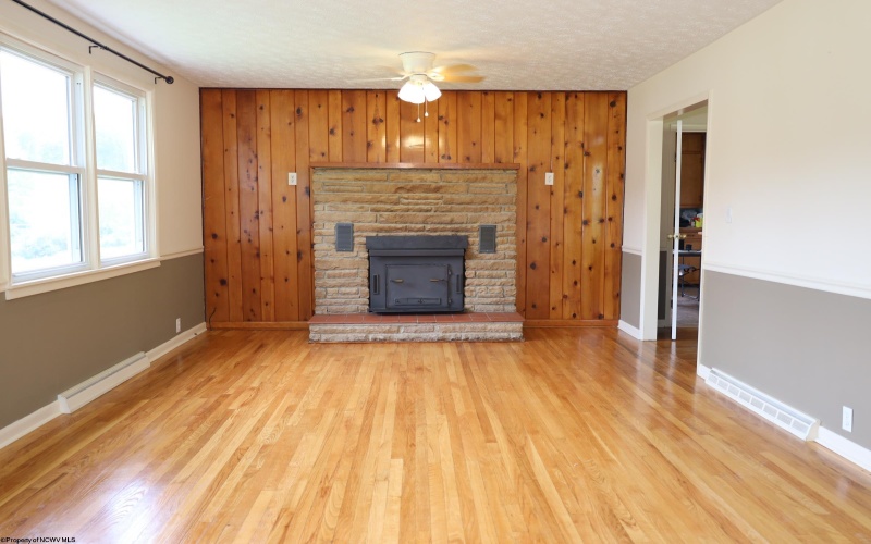 1360 Chenoweth Creek Road, Elkins, West Virginia 26241, 4 Bedrooms Bedrooms, 7 Rooms Rooms,1 BathroomBathrooms,Single Family Detached,For Sale,Chenoweth Creek,10160875
