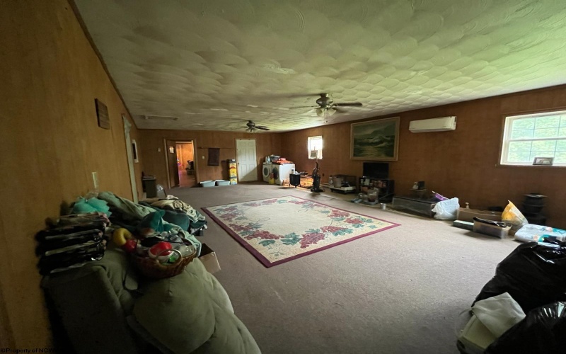 3165 Springfield Pike, Springfield, West Virginia 26763, 3 Bedrooms Bedrooms, 6 Rooms Rooms,2 BathroomsBathrooms,Single Family Detached,For Sale,Springfield,10160861