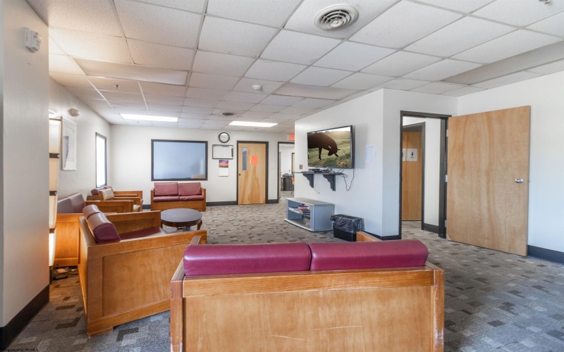 385 Good Hope Pike, Clarksburg, West Virginia 26301, ,Commercial/industrial,For Sale,Good Hope,10160879