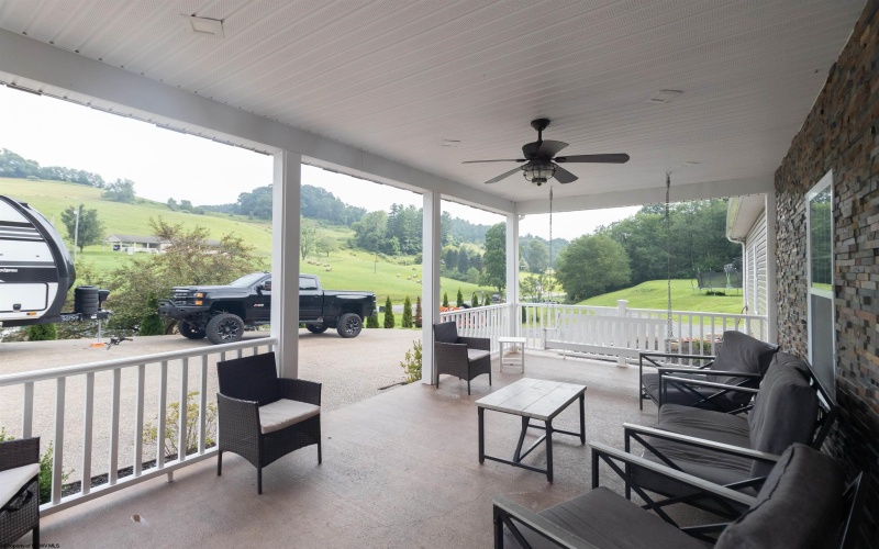 857 Gawthrop Road, Grafton, West Virginia 26354, 4 Bedrooms Bedrooms, 7 Rooms Rooms,2 BathroomsBathrooms,Single Family Detached,For Sale,Gawthrop,10160871