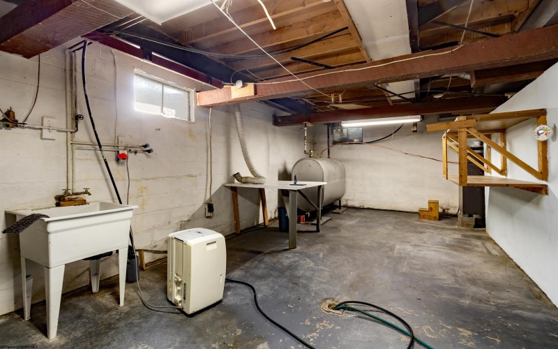 1526 Zinn Chapel Road, Reedsville, West Virginia 26547-7434, 2 Bedrooms Bedrooms, 7 Rooms Rooms,2 BathroomsBathrooms,Single Family Detached,For Sale,Zinn Chapel,10160874