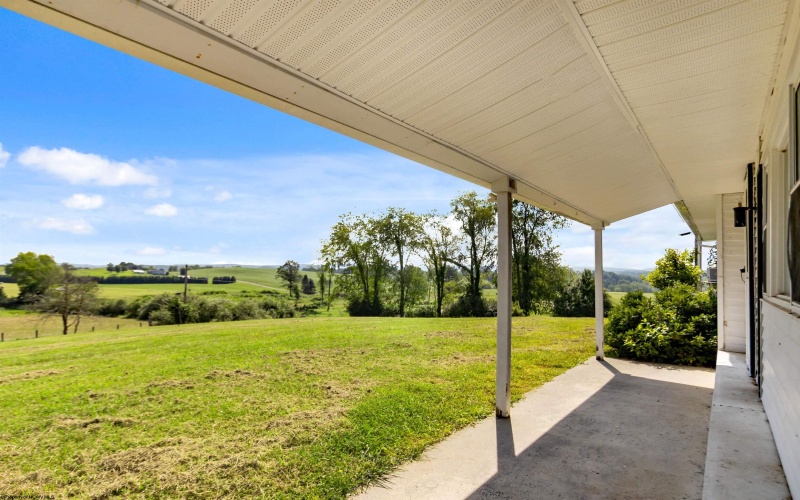 1526 Zinn Chapel Road, Reedsville, West Virginia 26547-7434, 2 Bedrooms Bedrooms, 7 Rooms Rooms,2 BathroomsBathrooms,Single Family Detached,For Sale,Zinn Chapel,10160874
