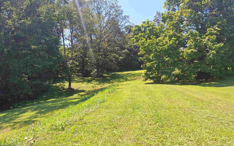 TBD Chicken Farm Road, Clarksburg, West Virginia 26301, ,Lots/land,For Sale,Chicken Farm,10160872