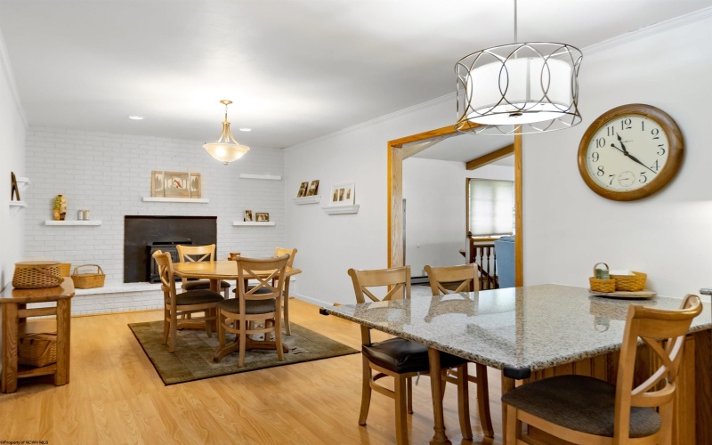 80 Candlelight Drive, Morgantown, West Virginia 26508, 4 Bedrooms Bedrooms, 10 Rooms Rooms,3 BathroomsBathrooms,Single Family Detached,For Sale,Candlelight,10160868