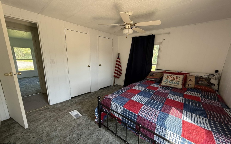 189 Grove Avenue, Reedsville, West Virginia 26547, 3 Bedrooms Bedrooms, 6 Rooms Rooms,2 BathroomsBathrooms,Single Family Detached,For Sale,Grove,10160882