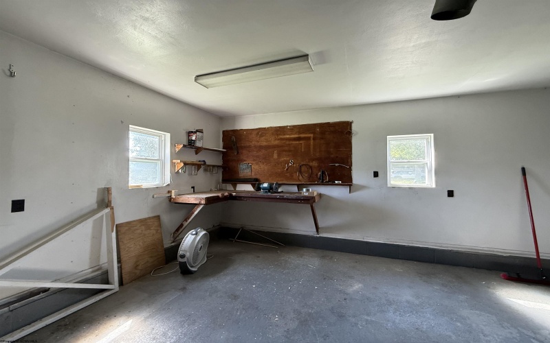 189 Grove Avenue, Reedsville, West Virginia 26547, 3 Bedrooms Bedrooms, 6 Rooms Rooms,2 BathroomsBathrooms,Single Family Detached,For Sale,Grove,10160882