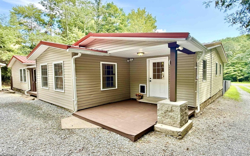162 Mohans Run Road, Mannington, West Virginia 26582, 4 Bedrooms Bedrooms, 8 Rooms Rooms,2 BathroomsBathrooms,Single Family Detached,For Sale,Mohans Run,10160881