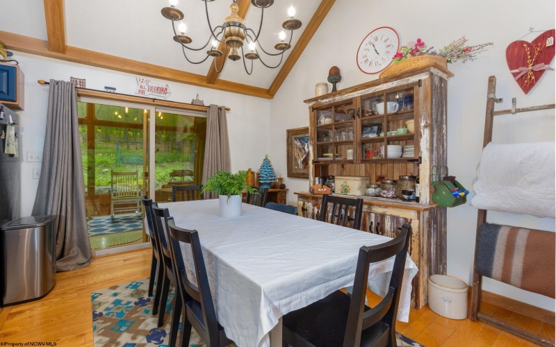 409 Aster Drive, Terra Alta, West Virginia 26764, 2 Bedrooms Bedrooms, 6 Rooms Rooms,2 BathroomsBathrooms,Single Family Detached,For Sale,Aster,10160890