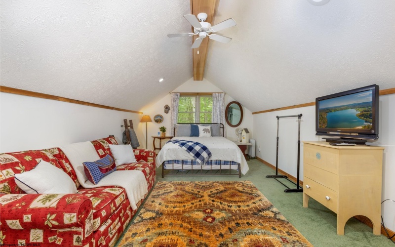 409 Aster Drive, Terra Alta, West Virginia 26764, 2 Bedrooms Bedrooms, 6 Rooms Rooms,2 BathroomsBathrooms,Single Family Detached,For Sale,Aster,10160890