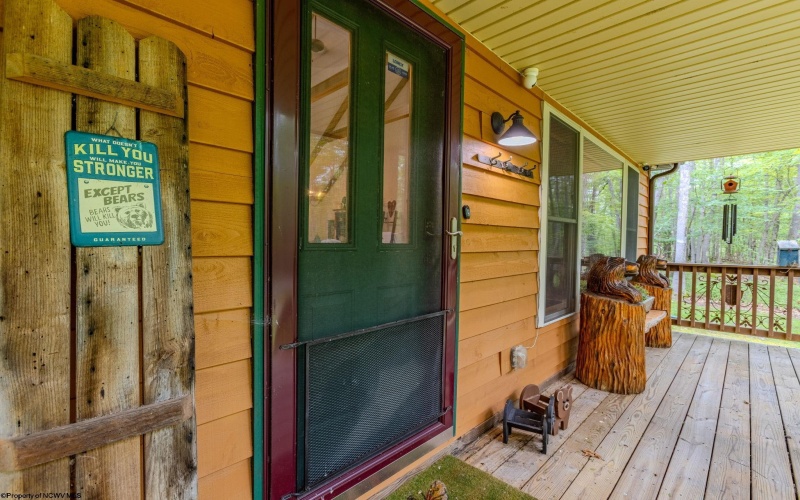 409 Aster Drive, Terra Alta, West Virginia 26764, 2 Bedrooms Bedrooms, 6 Rooms Rooms,2 BathroomsBathrooms,Single Family Detached,For Sale,Aster,10160890
