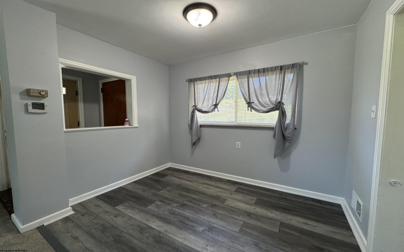 237 Newton Avenue, Bridgeport, West Virginia 26330, 3 Bedrooms Bedrooms, 6 Rooms Rooms,1 BathroomBathrooms,Single Family Detached,For Sale,Newton,10160895