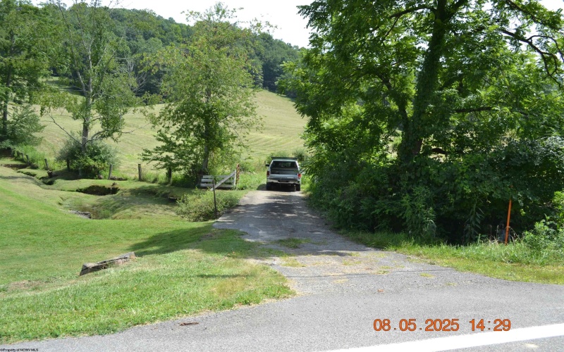 0 Southern Drive, Ireland, West Virginia 26376, ,Lots/land,For Sale,Southern,10160885