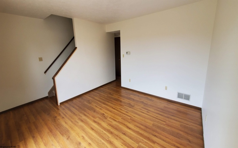 1236 Van Voorhis Road, Morgantown, West Virginia 26505, 2 Bedrooms Bedrooms, 4 Rooms Rooms,2 BathroomsBathrooms,Residential Rentals,For Rent,Van Voorhis,10160894