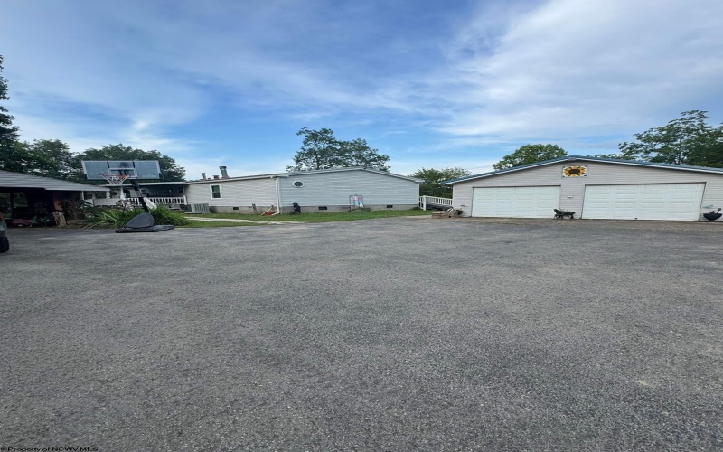 101 Dogwood Trail, Napier, West Virginia 26631, 3 Bedrooms Bedrooms, 6 Rooms Rooms,3 BathroomsBathrooms,Single Family Detached,For Sale,Dogwood,10160891