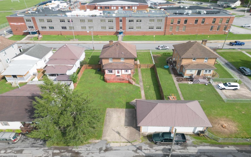 339 Court Avenue, Weston, West Virginia 26452, 3 Bedrooms Bedrooms, 9 Rooms Rooms,1 BathroomBathrooms,Single Family Detached,For Sale,Court,10160889