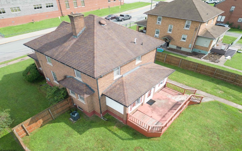 339 Court Avenue, Weston, West Virginia 26452, 3 Bedrooms Bedrooms, 9 Rooms Rooms,1 BathroomBathrooms,Single Family Detached,For Sale,Court,10160889