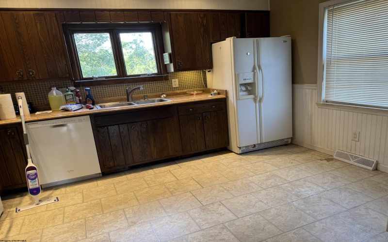84 Allen Street, Hepzibah, West Virginia 26369, 2 Bedrooms Bedrooms, 5 Rooms Rooms,1 BathroomBathrooms,Single Family Detached,For Sale,Allen,10160893