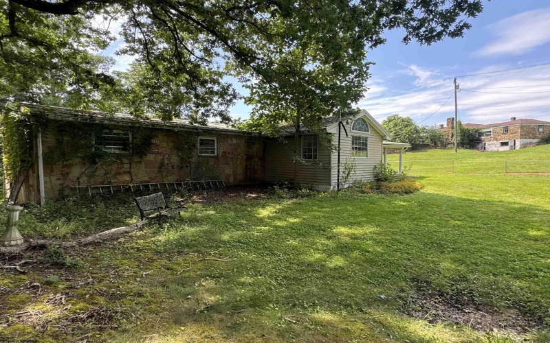 100 Dee Street, Fairmont, West Virginia 26554, 3 Bedrooms Bedrooms, 6 Rooms Rooms,2 BathroomsBathrooms,Single Family Detached,For Sale,Dee,10160900