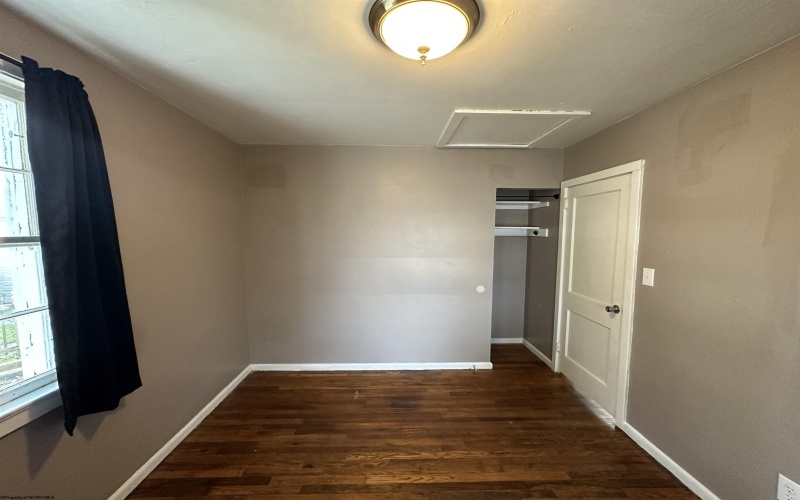 402 Crowl Street, Westover, West Virginia 26501, 2 Bedrooms Bedrooms, 5 Rooms Rooms,1 BathroomBathrooms,Residential Rentals,For Rent,Crowl,10160910