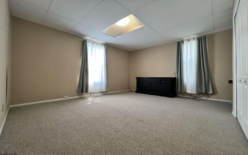 247 Park Boulevard, Clarksburg, West Virginia 26301, 3 Bedrooms Bedrooms, 6 Rooms Rooms,1 BathroomBathrooms,Single Family Detached,For Sale,Park,10160903