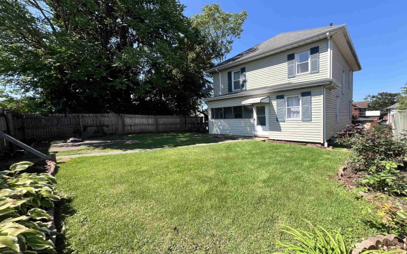 247 Park Boulevard, Clarksburg, West Virginia 26301, 3 Bedrooms Bedrooms, 6 Rooms Rooms,1 BathroomBathrooms,Single Family Detached,For Sale,Park,10160903