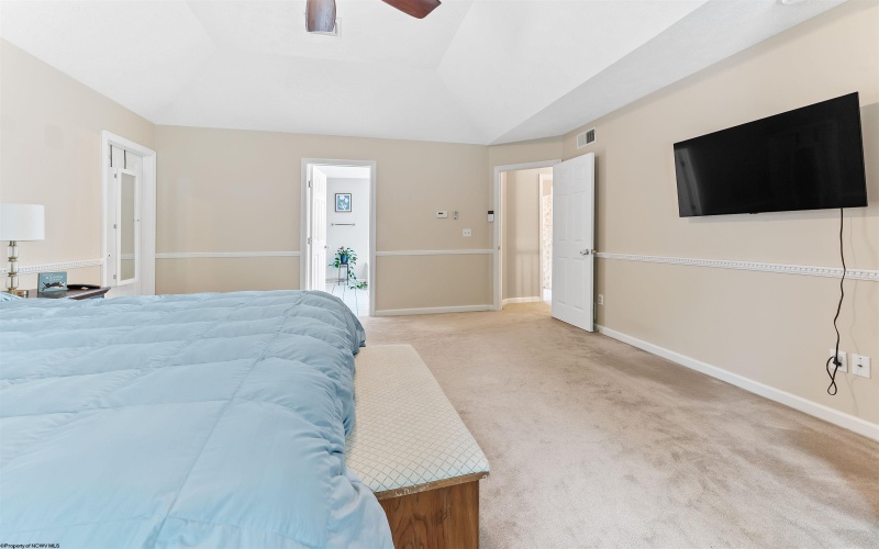 1005 Deerwood Drive, Morgantown, West Virginia 26508, 4 Bedrooms Bedrooms, 11 Rooms Rooms,3 BathroomsBathrooms,Single Family Detached,For Sale,Deerwood,10160906