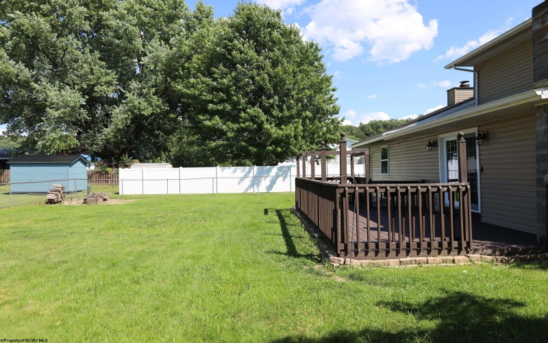124 Riverview Drive, Elkins, West Virginia 26241, 4 Bedrooms Bedrooms, 7 Rooms Rooms,2 BathroomsBathrooms,Single Family Detached,For Sale,Riverview,10158787