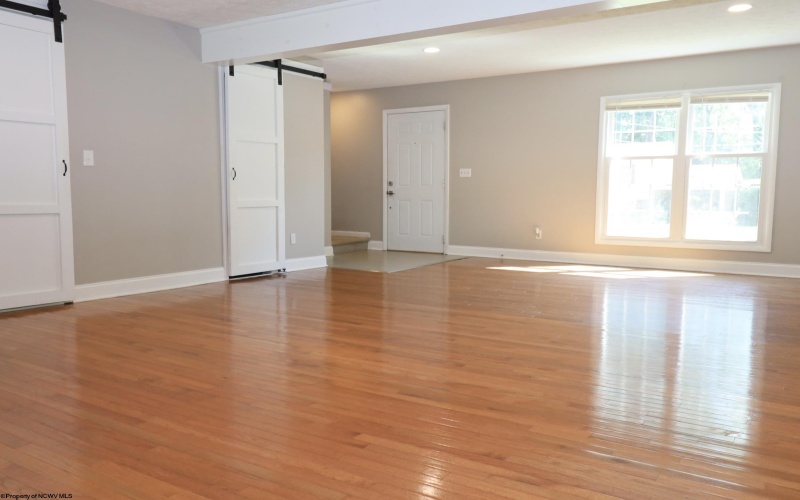 124 Riverview Drive, Elkins, West Virginia 26241, 4 Bedrooms Bedrooms, 7 Rooms Rooms,2 BathroomsBathrooms,Single Family Detached,For Sale,Riverview,10158787