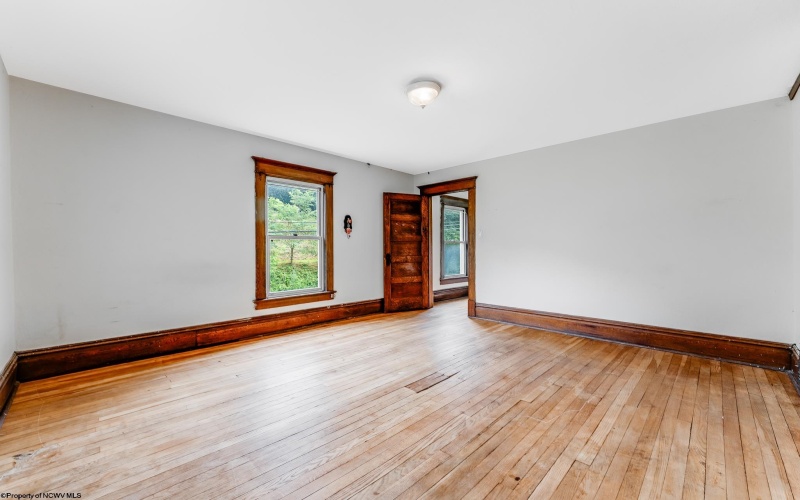 72 Robinson Run, Maidsville, West Virginia 26541, 3 Bedrooms Bedrooms, 8 Rooms Rooms,1 BathroomBathrooms,Single Family Detached,For Sale,Robinson,10160902