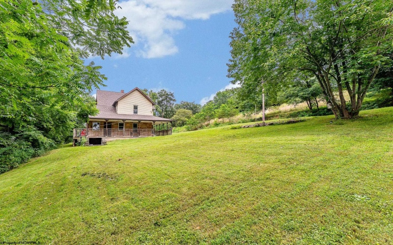 72 Robinson Run, Maidsville, West Virginia 26541, 3 Bedrooms Bedrooms, 8 Rooms Rooms,1 BathroomBathrooms,Single Family Detached,For Sale,Robinson,10160902