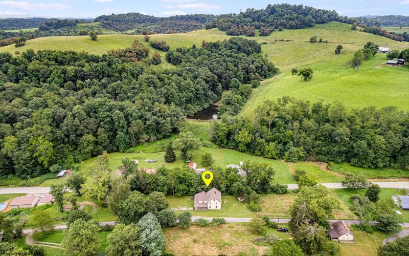 72 Robinson Run, Maidsville, West Virginia 26541, 3 Bedrooms Bedrooms, 8 Rooms Rooms,1 BathroomBathrooms,Single Family Detached,For Sale,Robinson,10160902
