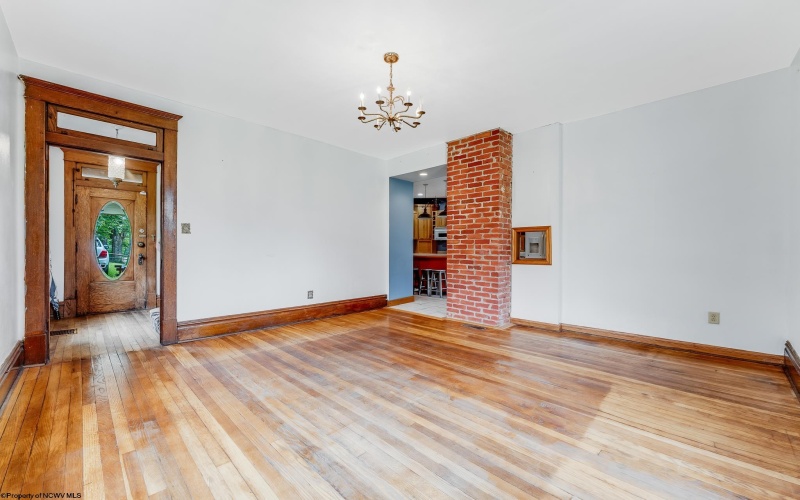 72 Robinson Run, Maidsville, West Virginia 26541, 3 Bedrooms Bedrooms, 8 Rooms Rooms,1 BathroomBathrooms,Single Family Detached,For Sale,Robinson,10160902