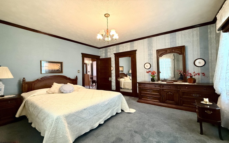 2107 Hamill Avenue, Clarksburg, West Virginia 26301, 4 Bedrooms Bedrooms, 8 Rooms Rooms,2 BathroomsBathrooms,Single Family Detached,For Sale,Hamill,10160913