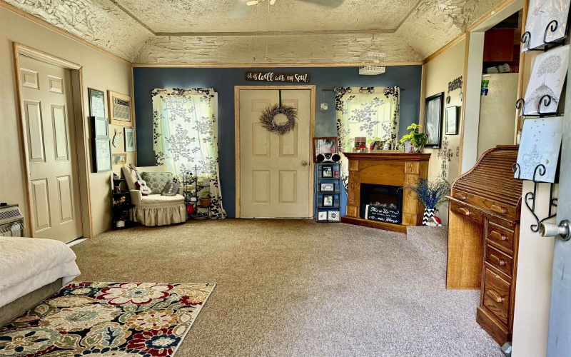 141 Golf Drive, Fairmont, West Virginia 26554, 5 Bedrooms Bedrooms, 8 Rooms Rooms,1 BathroomBathrooms,Single Family Detached,For Sale,Golf,10160909