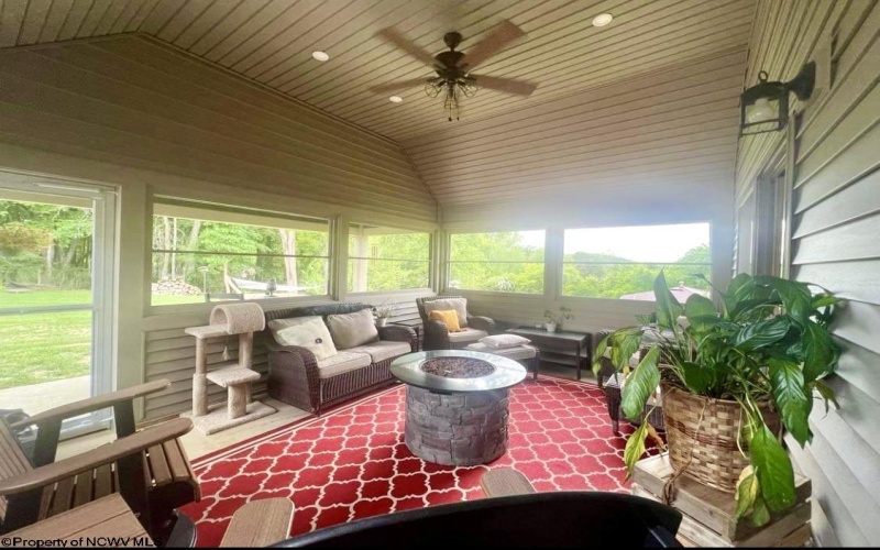 2340 School House Road, Pleasant Valley, West Virginia 26554, 3 Bedrooms Bedrooms, 6 Rooms Rooms,2 BathroomsBathrooms,Single Family Detached,For Sale,School House,10160918