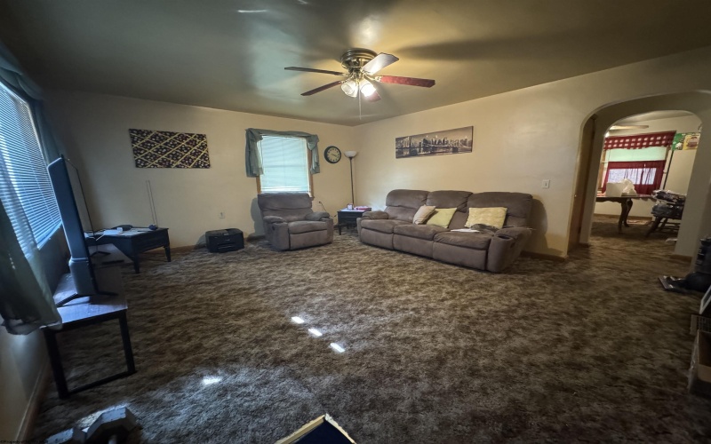 556 Broad Street, Weston, West Virginia 26452, 2 Bedrooms Bedrooms, 5 Rooms Rooms,1 BathroomBathrooms,Single Family Detached,For Sale,Broad,10160919