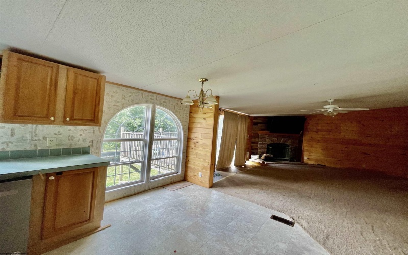 3806 Irish Ridge Road, Tunnelton, West Virginia 26444, 3 Bedrooms Bedrooms, 6 Rooms Rooms,2 BathroomsBathrooms,Single Family Detached,For Sale,Irish Ridge,10160939