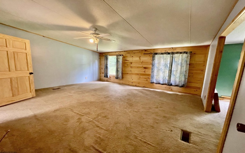 3806 Irish Ridge Road, Tunnelton, West Virginia 26444, 3 Bedrooms Bedrooms, 6 Rooms Rooms,2 BathroomsBathrooms,Single Family Detached,For Sale,Irish Ridge,10160939