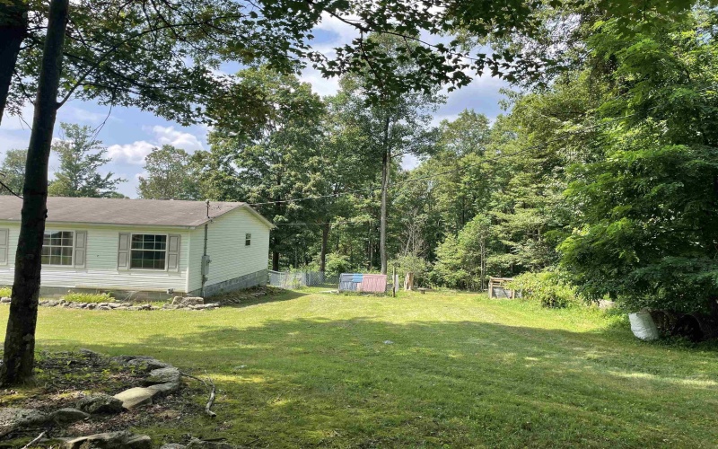 3806 Irish Ridge Road, Tunnelton, West Virginia 26444, 3 Bedrooms Bedrooms, 6 Rooms Rooms,2 BathroomsBathrooms,Single Family Detached,For Sale,Irish Ridge,10160939