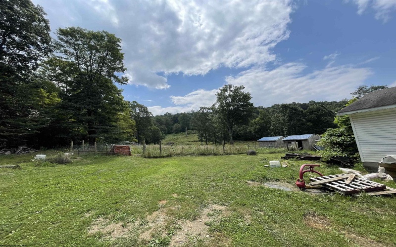 3806 Irish Ridge Road, Tunnelton, West Virginia 26444, 3 Bedrooms Bedrooms, 6 Rooms Rooms,2 BathroomsBathrooms,Single Family Detached,For Sale,Irish Ridge,10160939