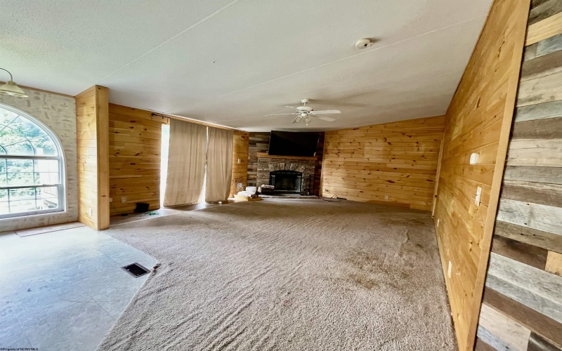 3806 Irish Ridge Road, Tunnelton, West Virginia 26444, 3 Bedrooms Bedrooms, 6 Rooms Rooms,2 BathroomsBathrooms,Single Family Detached,For Sale,Irish Ridge,10160939