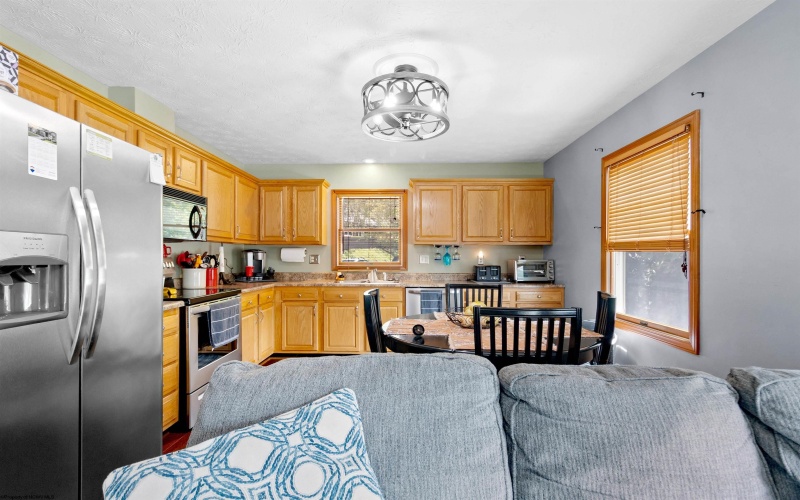 207 Willowdale Road, Morgantown, West Virginia 26505, 3 Bedrooms Bedrooms, 8 Rooms Rooms,2 BathroomsBathrooms,Single Family Detached,For Sale,Willowdale,10160938