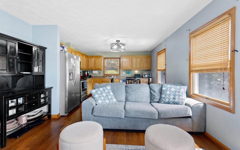 207 Willowdale Road, Morgantown, West Virginia 26505, 3 Bedrooms Bedrooms, 8 Rooms Rooms,2 BathroomsBathrooms,Single Family Detached,For Sale,Willowdale,10160938