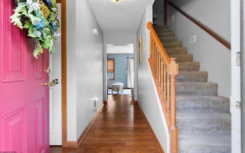 207 Willowdale Road, Morgantown, West Virginia 26505, 3 Bedrooms Bedrooms, 8 Rooms Rooms,2 BathroomsBathrooms,Single Family Detached,For Sale,Willowdale,10160938