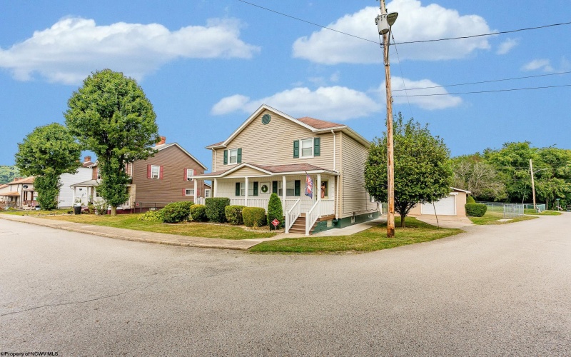 41 First Street, Smock, Pennsylvania 15480, 4 Bedrooms Bedrooms, 7 Rooms Rooms,2 BathroomsBathrooms,Single Family Detached,For Sale,First,10160933