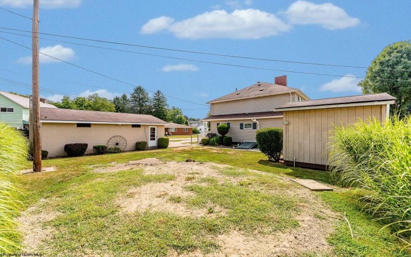 41 First Street, Smock, Pennsylvania 15480, 4 Bedrooms Bedrooms, 7 Rooms Rooms,2 BathroomsBathrooms,Single Family Detached,For Sale,First,10160933
