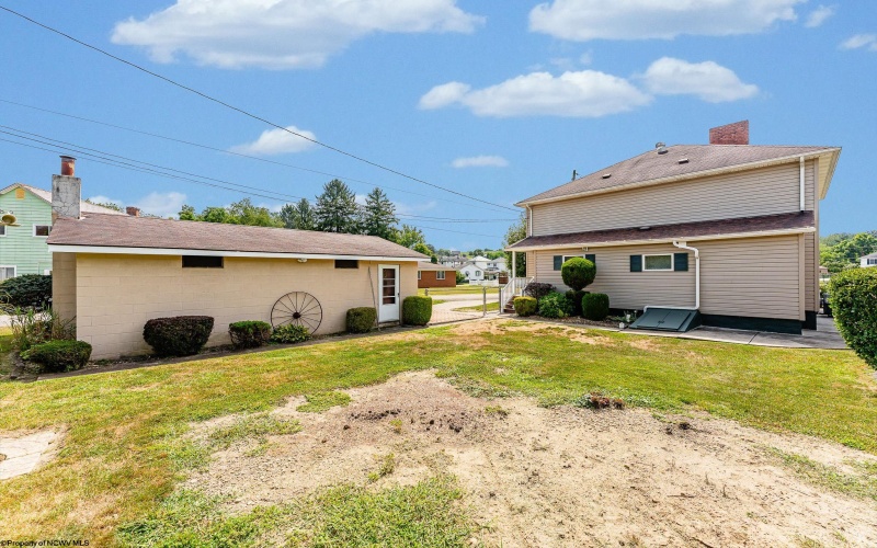41 First Street, Smock, Pennsylvania 15480, 4 Bedrooms Bedrooms, 7 Rooms Rooms,2 BathroomsBathrooms,Single Family Detached,For Sale,First,10160933