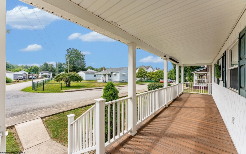 41 First Street, Smock, Pennsylvania 15480, 4 Bedrooms Bedrooms, 7 Rooms Rooms,2 BathroomsBathrooms,Single Family Detached,For Sale,First,10160933