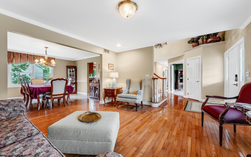 1620 Prince Road, Morgantown, West Virginia 26508-2907, 5 Bedrooms Bedrooms, 12 Rooms Rooms,3 BathroomsBathrooms,Single Family Detached,For Sale,Prince,10160932