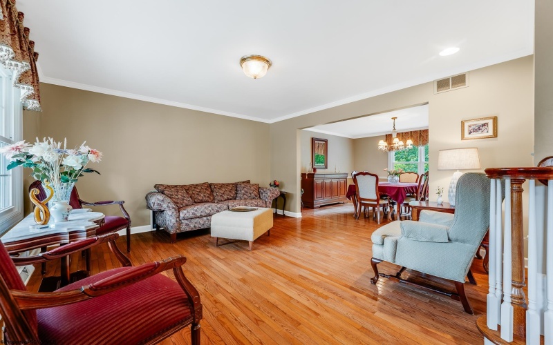 1620 Prince Road, Morgantown, West Virginia 26508-2907, 5 Bedrooms Bedrooms, 12 Rooms Rooms,3 BathroomsBathrooms,Single Family Detached,For Sale,Prince,10160932